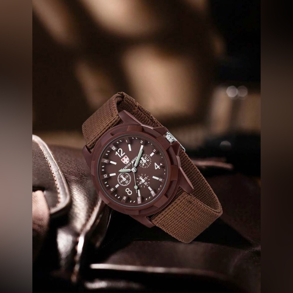 Multicolor Casual Wrist Watch - Picture 4 of 11
